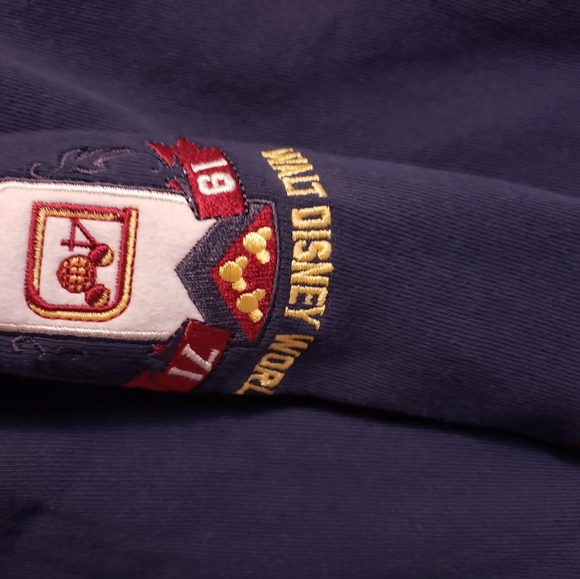 New Disney 40 year Anniversary Zipup hoody - Picture 10 of 14